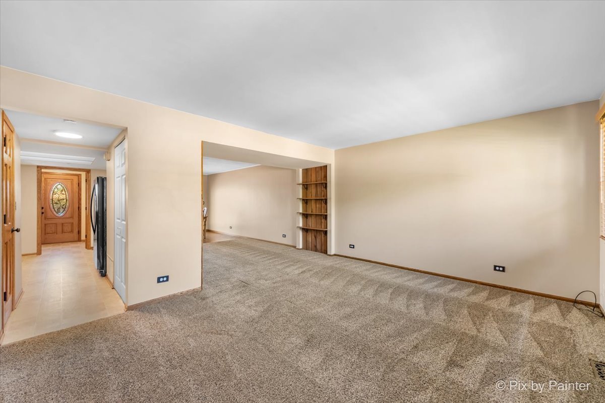 815 Mansfield Court