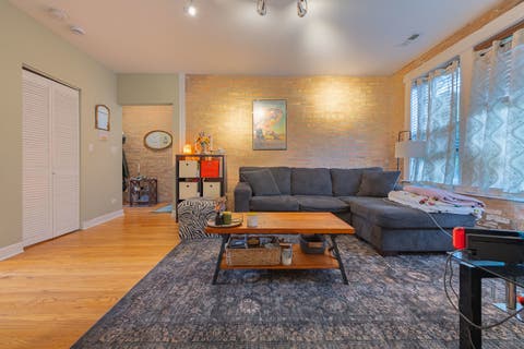 Tiny photo for 5913 N Paulina Street #2E, Chicago, IL 60660 (MLS # 12682009)