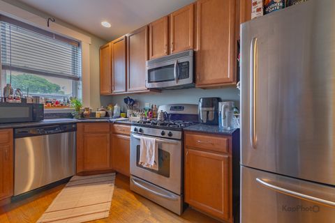 Tiny photo for 5913 N Paulina Street #2E, Chicago, IL 60660 (MLS # 12682009)