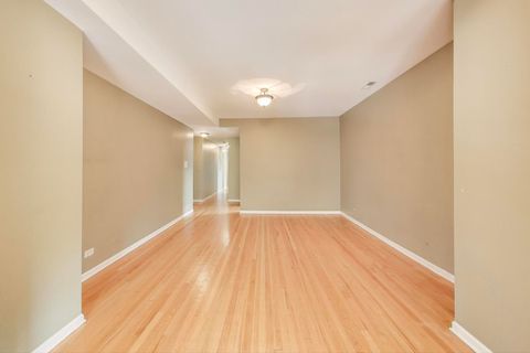 Tiny photo for 4701 N Campbell Avenue #2, Chicago, IL 60625 (MLS # 12488021)