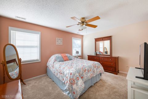 Tiny photo for 474 Elizabeth Drive #17D, Wood Dale, IL 60191 (MLS # 12548284)