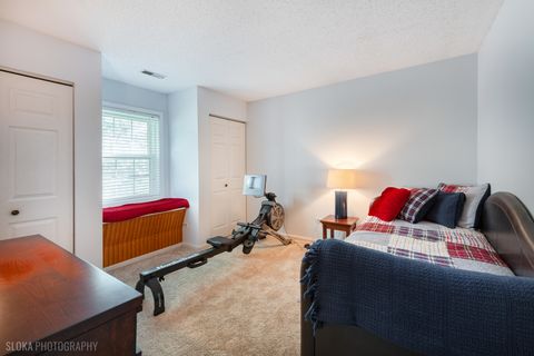 Tiny photo for 474 Elizabeth Drive #17D, Wood Dale, IL 60191 (MLS # 12548284)