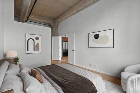 Tiny photo for 817 W Washington Boulevard #503, Chicago, IL 60607 (MLS # 12508938)