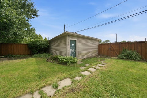 Tiny photo for 4246 Blanchan Avenue, Brookfield, IL 60513 (MLS # 12747759)