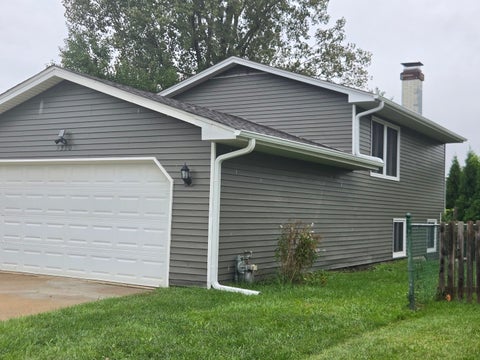 Tiny photo for 1310 Leawood Drive, Elgin, IL 60120 (MLS # 12764603)