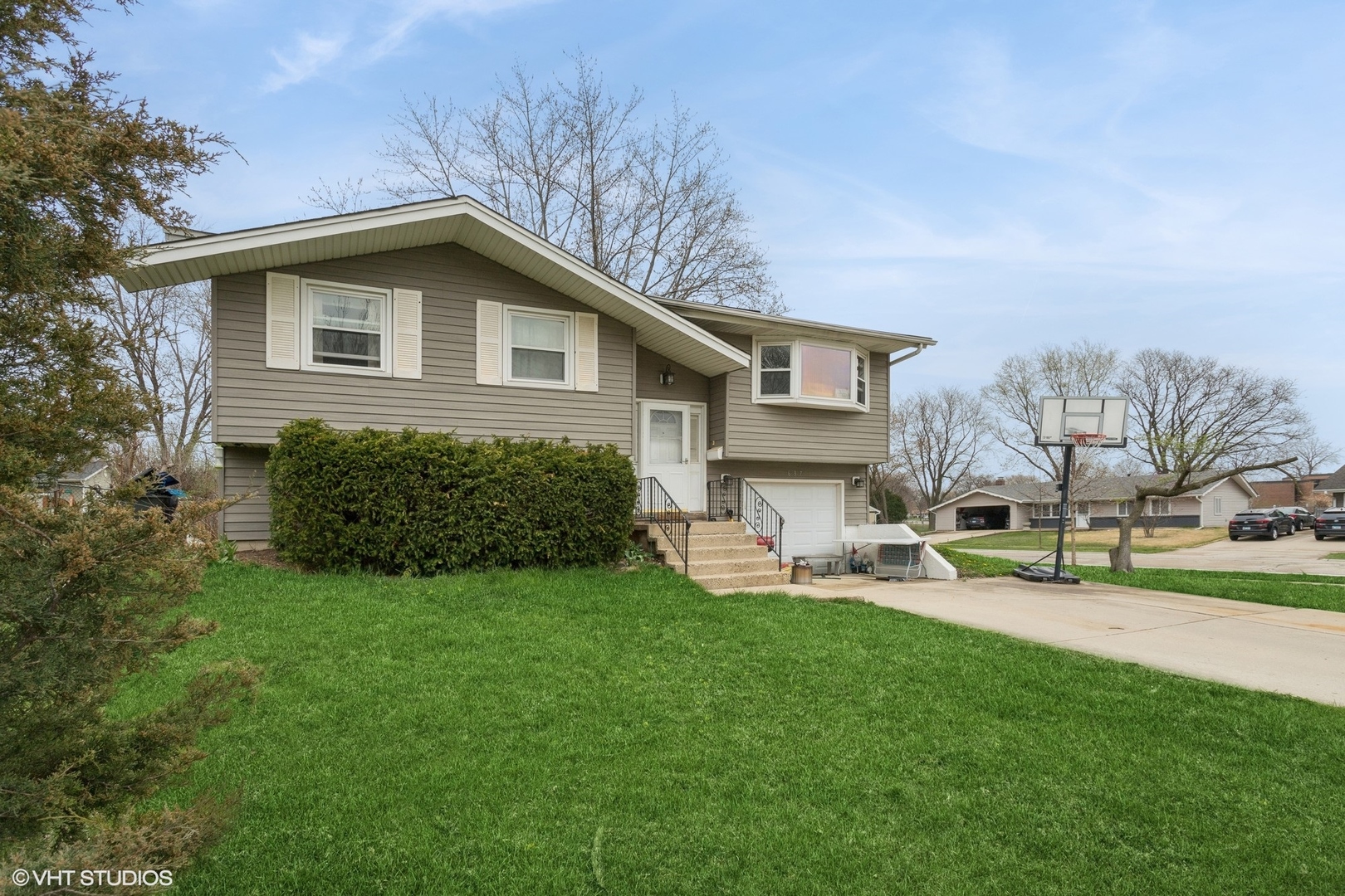 637 Grace Lane
