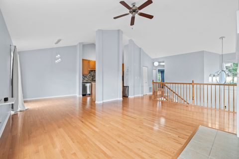 Tiny photo for 151 Fountain Grass Circle, Bartlett, IL 60103 (MLS # 12452308)