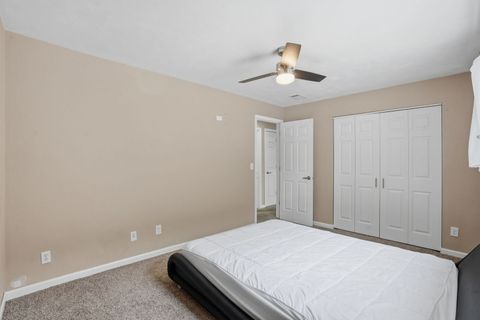 Tiny photo for 2501 26th Avenue Court #1C, Rock Island, IL 61201 (MLS # 12594872)