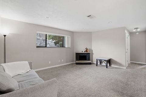 Tiny photo for 2501 26th Avenue Court #1C, Rock Island, IL 61201 (MLS # 12594872)