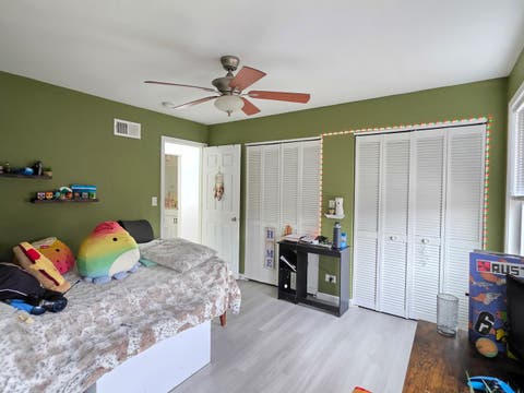 Tiny photo for 430 Gillings Drive, Gurnee, IL 60031 (MLS # 12727393)