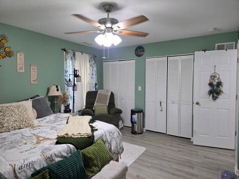 Tiny photo for 430 Gillings Drive, Gurnee, IL 60031 (MLS # 12727393)