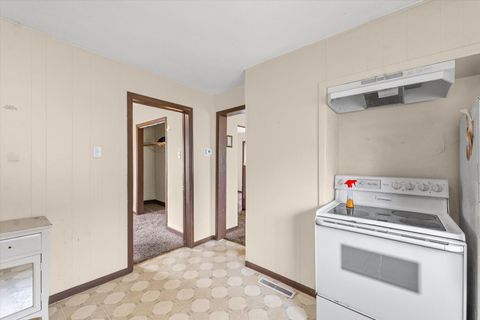 Tiny photo for 514 N FAIR Street, Champaign, IL 61821 (MLS # 12611357)