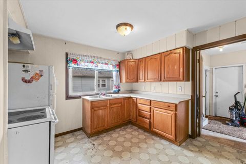 Tiny photo for 514 N FAIR Street, Champaign, IL 61821 (MLS # 12611357)