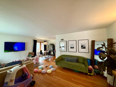 Tiny photo for 402 S Na Wa Ta Avenue, Mount Prospect, IL 60056 (MLS # 12760759)