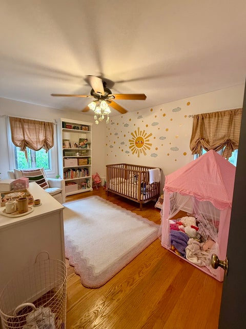 Tiny photo for 402 S Na Wa Ta Avenue, Mount Prospect, IL 60056 (MLS # 12760759)