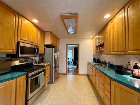 Tiny photo for 402 S Na Wa Ta Avenue, Mount Prospect, IL 60056 (MLS # 12760759)
