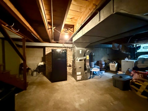 Tiny photo for 402 S Na Wa Ta Avenue, Mount Prospect, IL 60056 (MLS # 12760759)