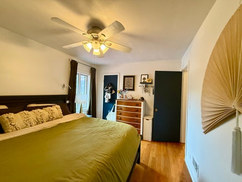Tiny photo for 402 S Na Wa Ta Avenue, Mount Prospect, IL 60056 (MLS # 12760759)