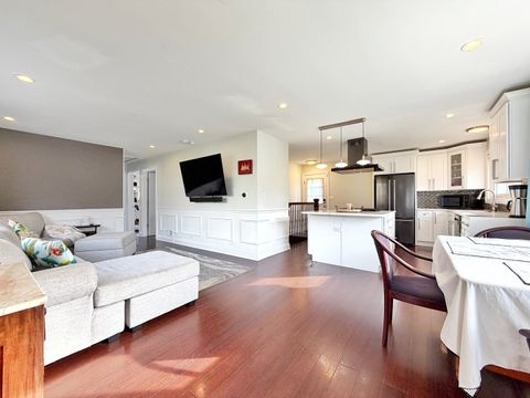 Tiny photo for 311 S Main Street, Mount Prospect, IL 60056 (MLS # 12501371)