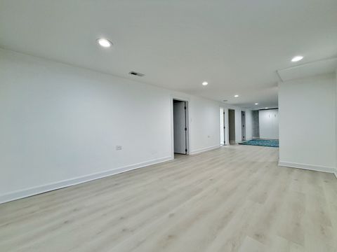 Tiny photo for 311 S Main Street, Mount Prospect, IL 60056 (MLS # 12501371)