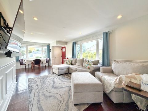 Tiny photo for 311 S Main Street, Mount Prospect, IL 60056 (MLS # 12501371)