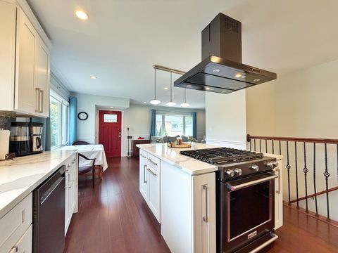 Tiny photo for 311 S Main Street, Mount Prospect, IL 60056 (MLS # 12501371)