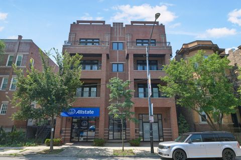 Photo of 3806 N Ashland Avenue #3N, Chicago, IL 60613 (MLS # 12477439)