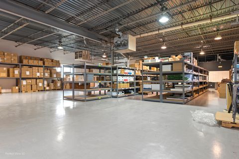 Industrial in Gurnee IL 1351 Estes Street 15.jpg