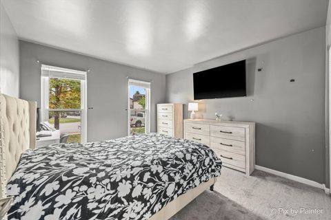 Tiny photo for 3S268 Twin Pines Drive, Warrenville, IL 60555 (MLS # 12499589)