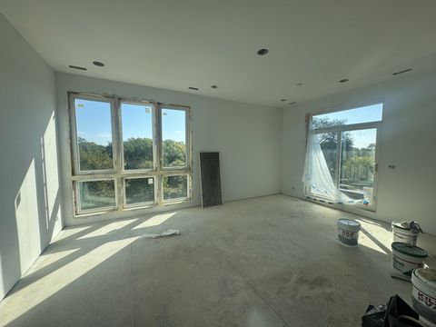 Tiny photo for 1244 N Kedzie Avenue #3, Chicago, IL 60651 (MLS # 12602117)