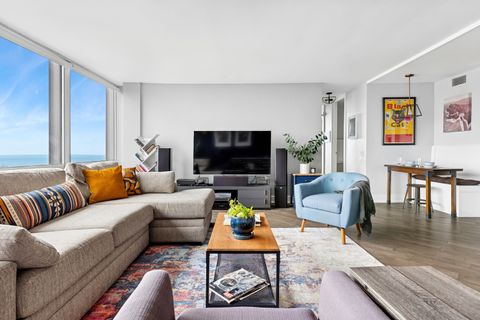 Tiny photo for 330 W Diversey Parkway #2108, Chicago, IL 60657 (MLS # 12523138)