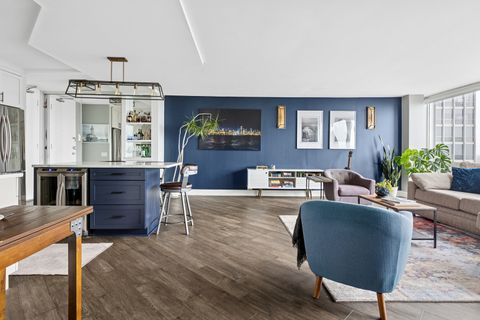 Tiny photo for 330 W Diversey Parkway #2108, Chicago, IL 60657 (MLS # 12523138)