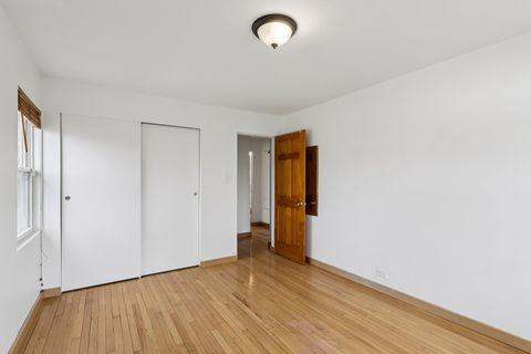 Tiny photo for 9523 Sayre Avenue, Morton Grove, IL 60053 (MLS # 12624544)