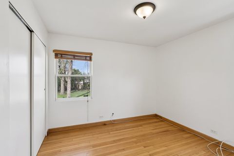 Tiny photo for 9523 Sayre Avenue, Morton Grove, IL 60053 (MLS # 12624544)
