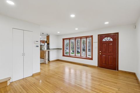 Tiny photo for 9523 Sayre Avenue, Morton Grove, IL 60053 (MLS # 12624544)