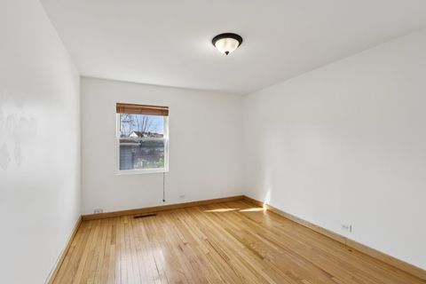 Tiny photo for 9523 Sayre Avenue, Morton Grove, IL 60053 (MLS # 12624544)