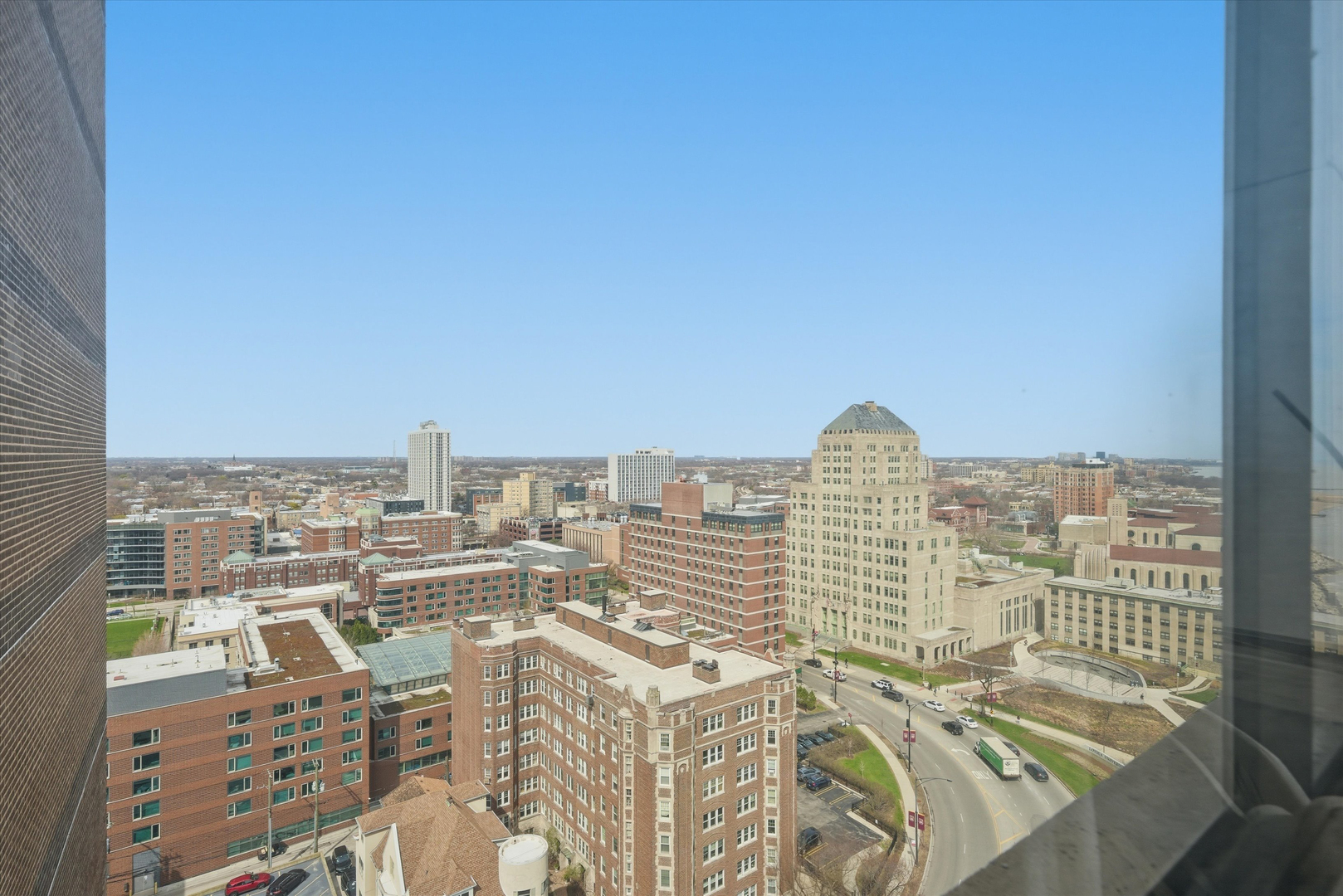 6325 N Sheridan Road 1808