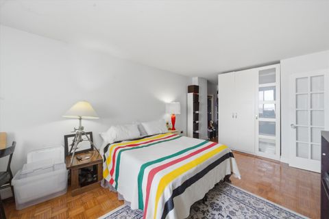 Tiny photo for 6325 N Sheridan Road #1808, Chicago, IL 60660 (MLS # 12615786)