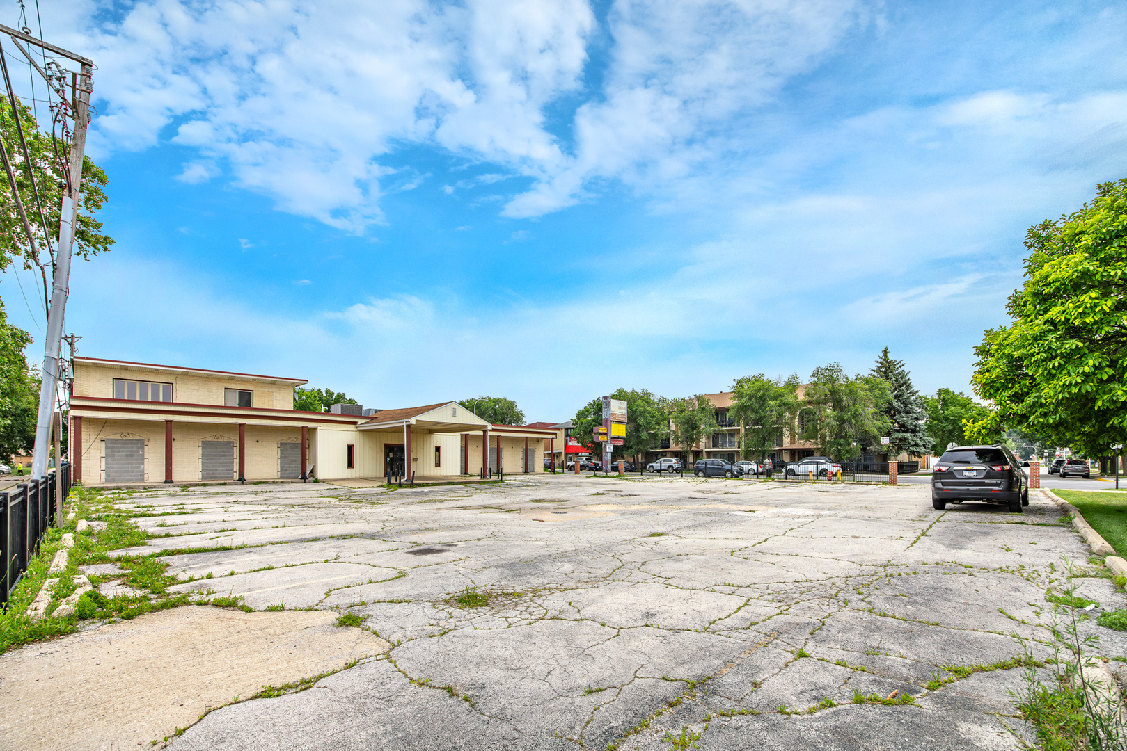 6250 W 63rd Street