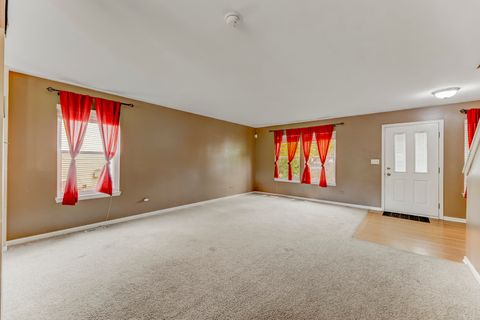 Tiny photo for 1715 Ivy Lane, Montgomery, IL 60538 (MLS # 12478761)
