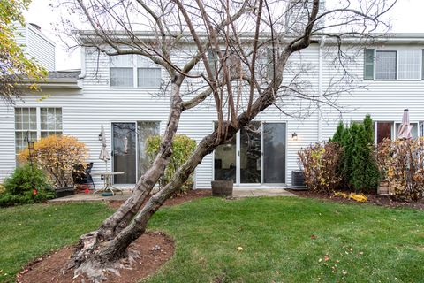 Tiny photo for 17826 W Salisbury Drive, Gurnee, IL 60031 (MLS # 12510748)