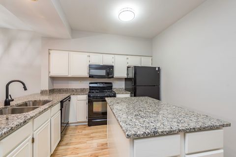 Tiny photo for 17826 W Salisbury Drive, Gurnee, IL 60031 (MLS # 12510748)