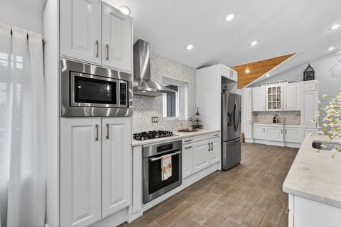 Tiny photo for 1106 N 13th Avenue, Melrose Park, IL 60160 (MLS # 12581479)