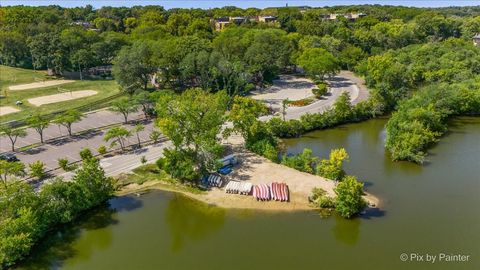 Tiny photo for 5820 Oakwood Drive #1a, Lisle, IL 60532 (MLS # 12519011)