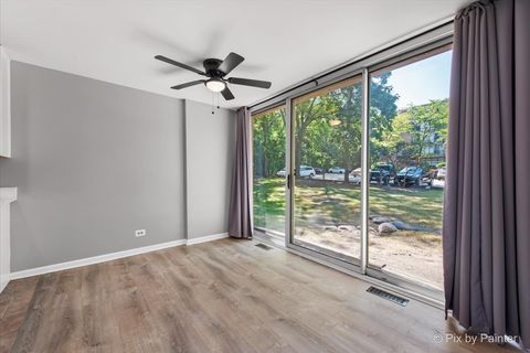 Tiny photo for 5820 Oakwood Drive #1a, Lisle, IL 60532 (MLS # 12519011)