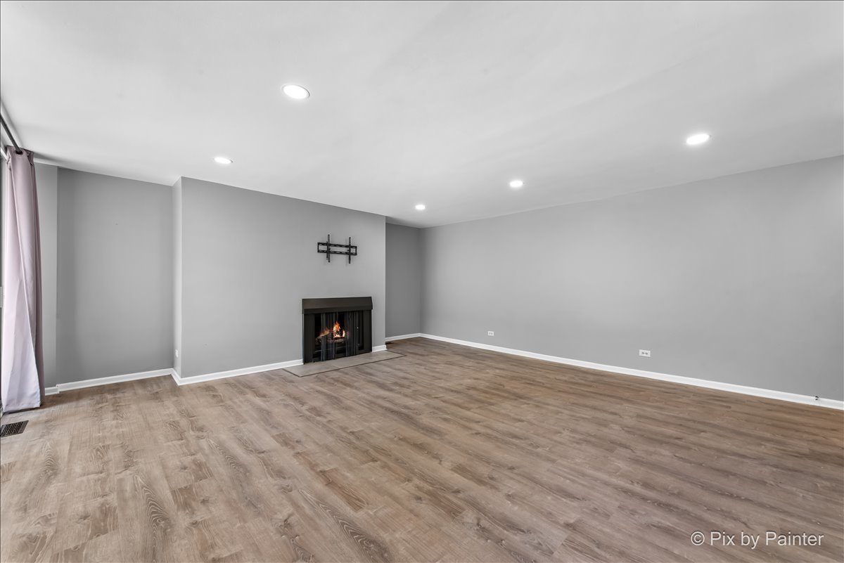 5820 Oakwood Drive 1a