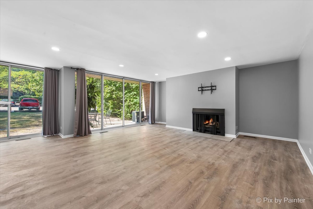 5820 Oakwood Drive 1a