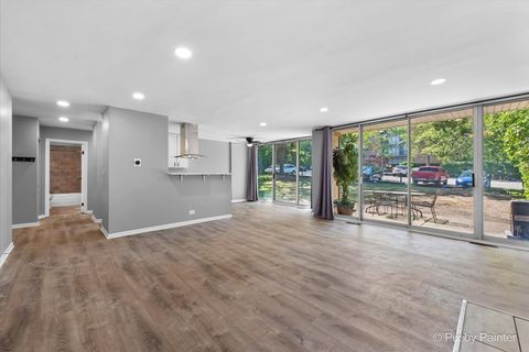 Tiny photo for 5820 Oakwood Drive #1a, Lisle, IL 60532 (MLS # 12519011)