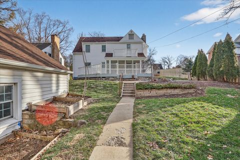 Tiny photo for 422 N Gardiner Avenue, Rockford, IL 61107 (MLS # 12546114)