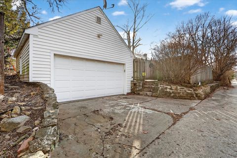 Tiny photo for 422 N Gardiner Avenue, Rockford, IL 61107 (MLS # 12546114)